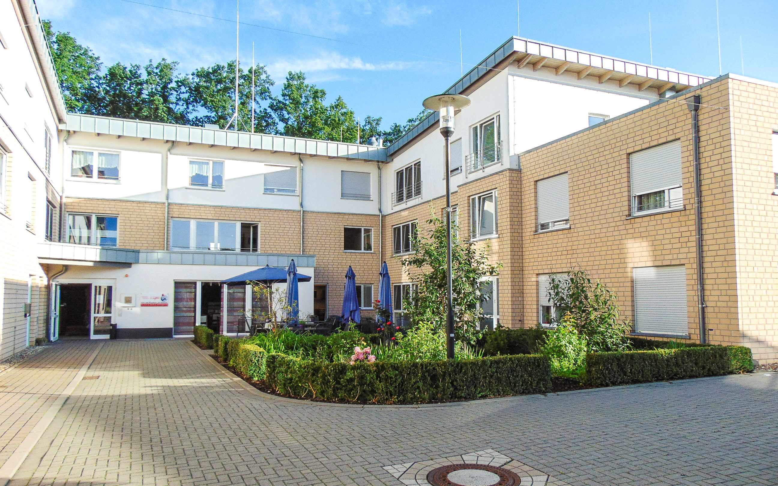 Schreinerei Houben | Referenz Innentüren