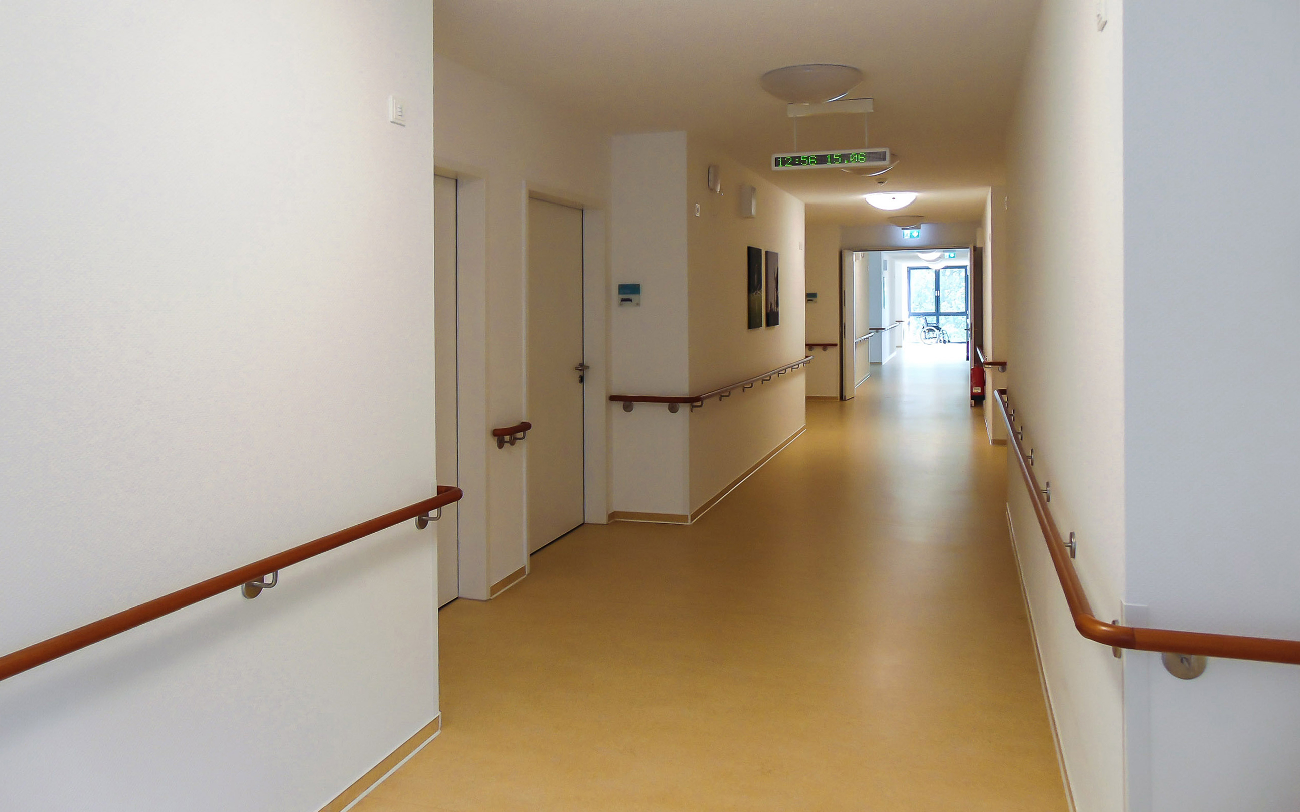 Schreinerei Houben in Heinsberg | Referenz Innentüren